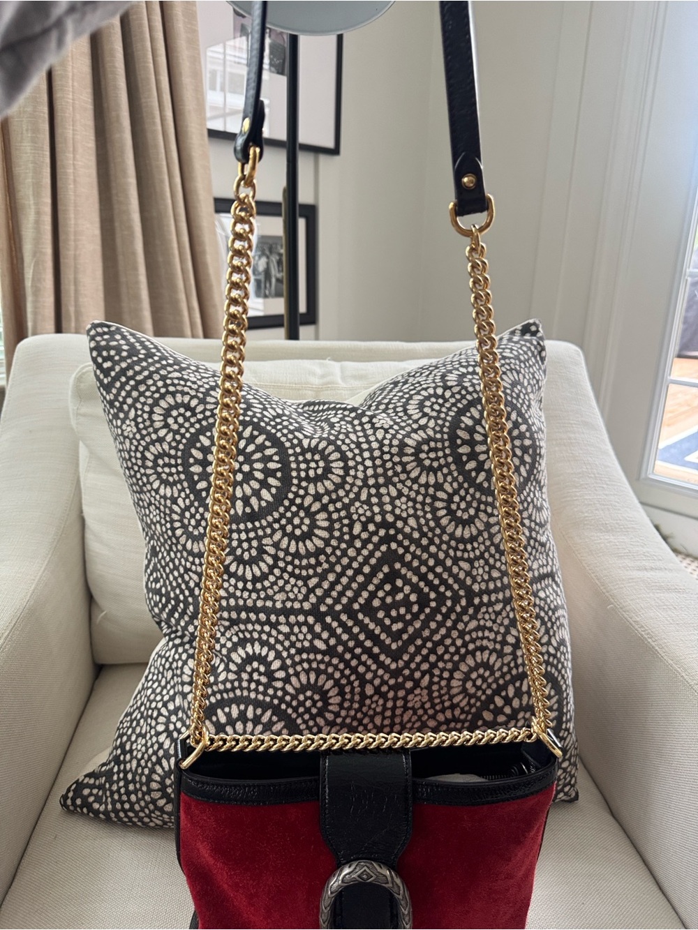 GUCCI Red Suede Medium Dionysus Bucket Bag - Picture 8 of 13